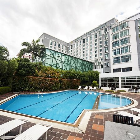 Promenade Hotel Kota Kinabalu Exterior foto