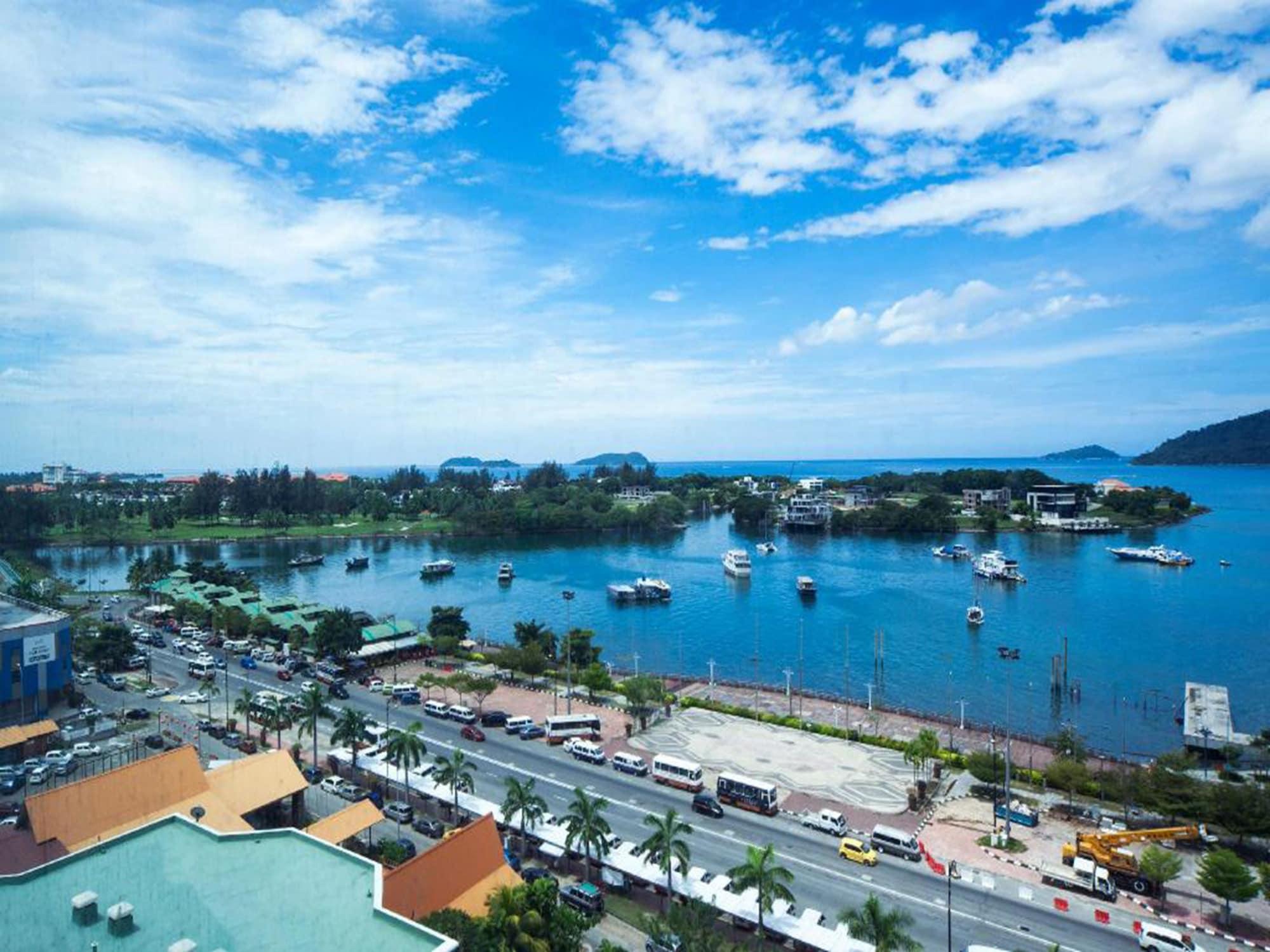 Promenade Hotel Kota Kinabalu Exterior foto